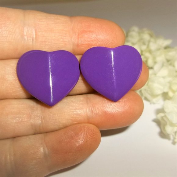 Vintage Jewelry Vintage Clip On Earring Purple Heart Costume